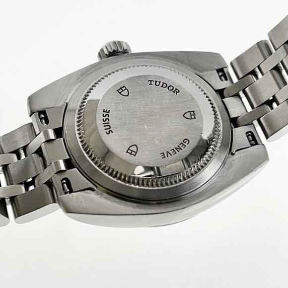 Tudor Classic Stainless Steel 28mm Automatic Women’s Watch 22010 - Picture 9 of 9